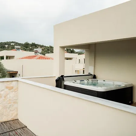 Magnolia Thassos * פוטוס