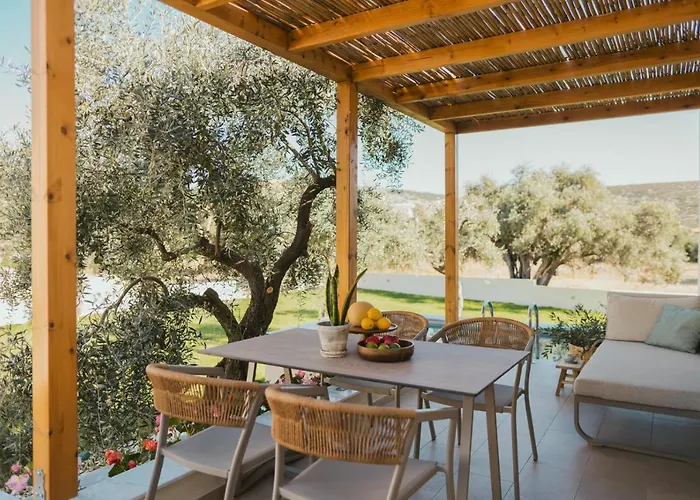 Magnolia Thassos Vilă Potos