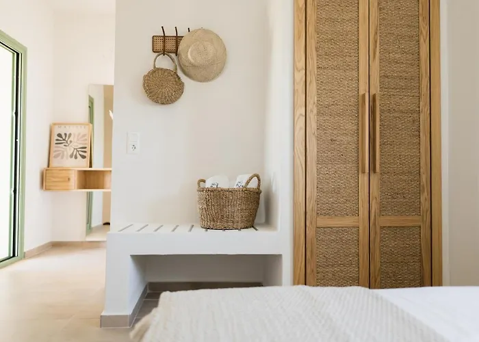 Magnolia Thassos Vilă Potos